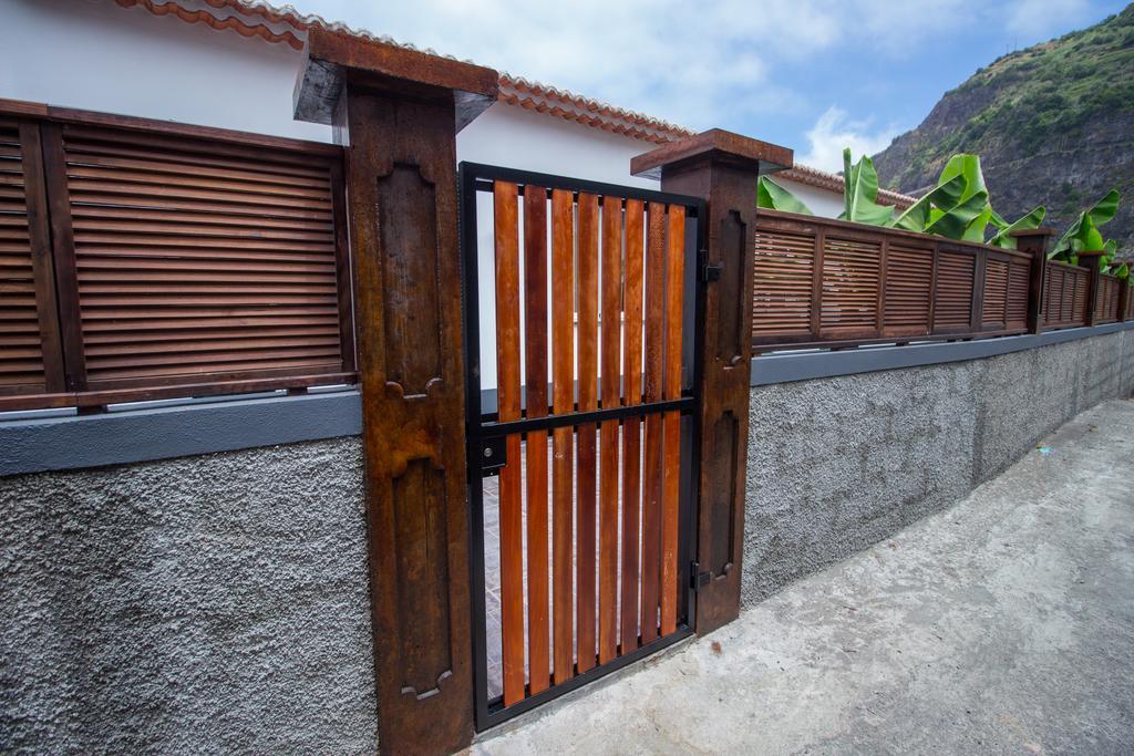 Oliveira'S Apartments - Madeira Island Ponta Delgada  Exterior foto